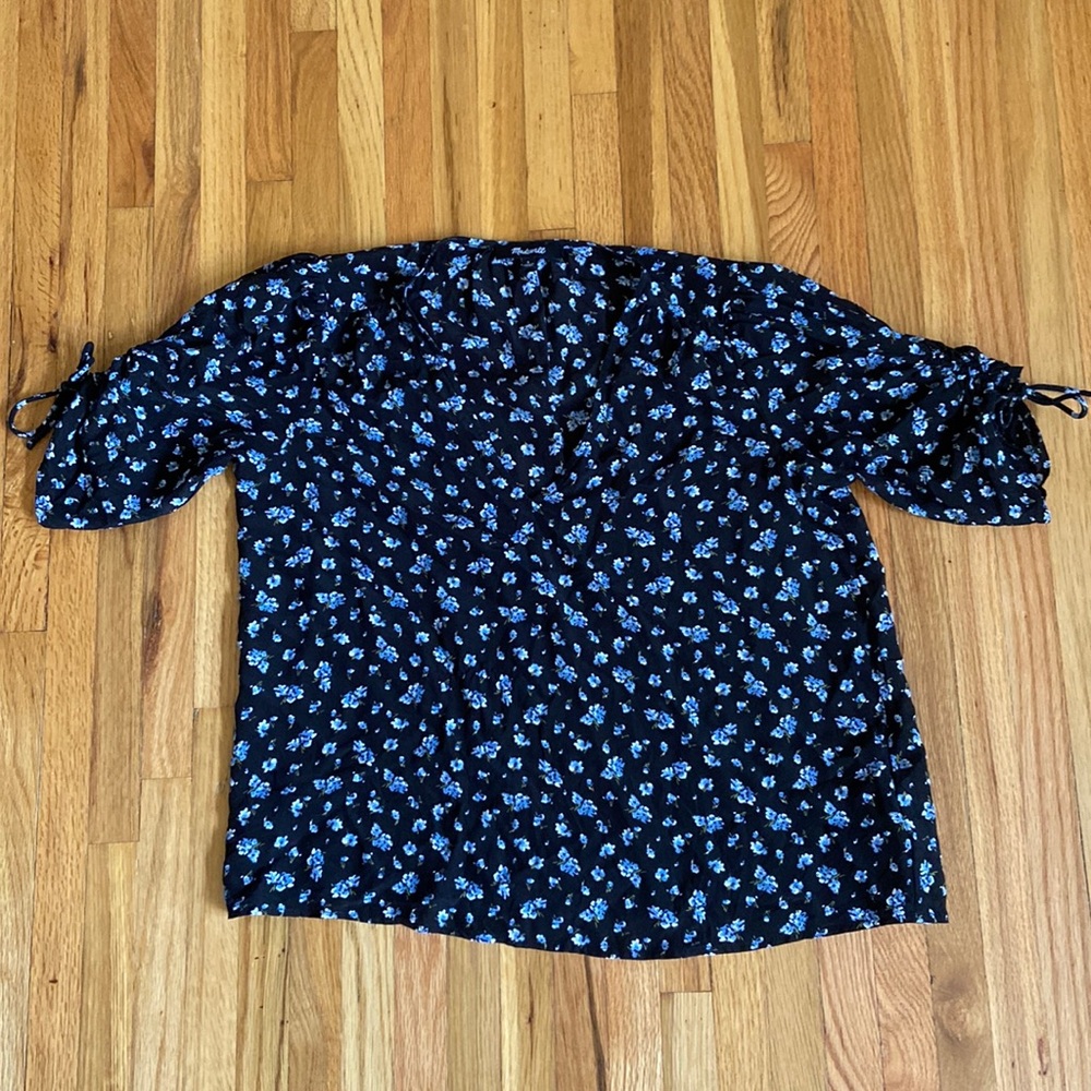 Madewell Black with Blue Flowers V-Neck Sheer Top - Size Small